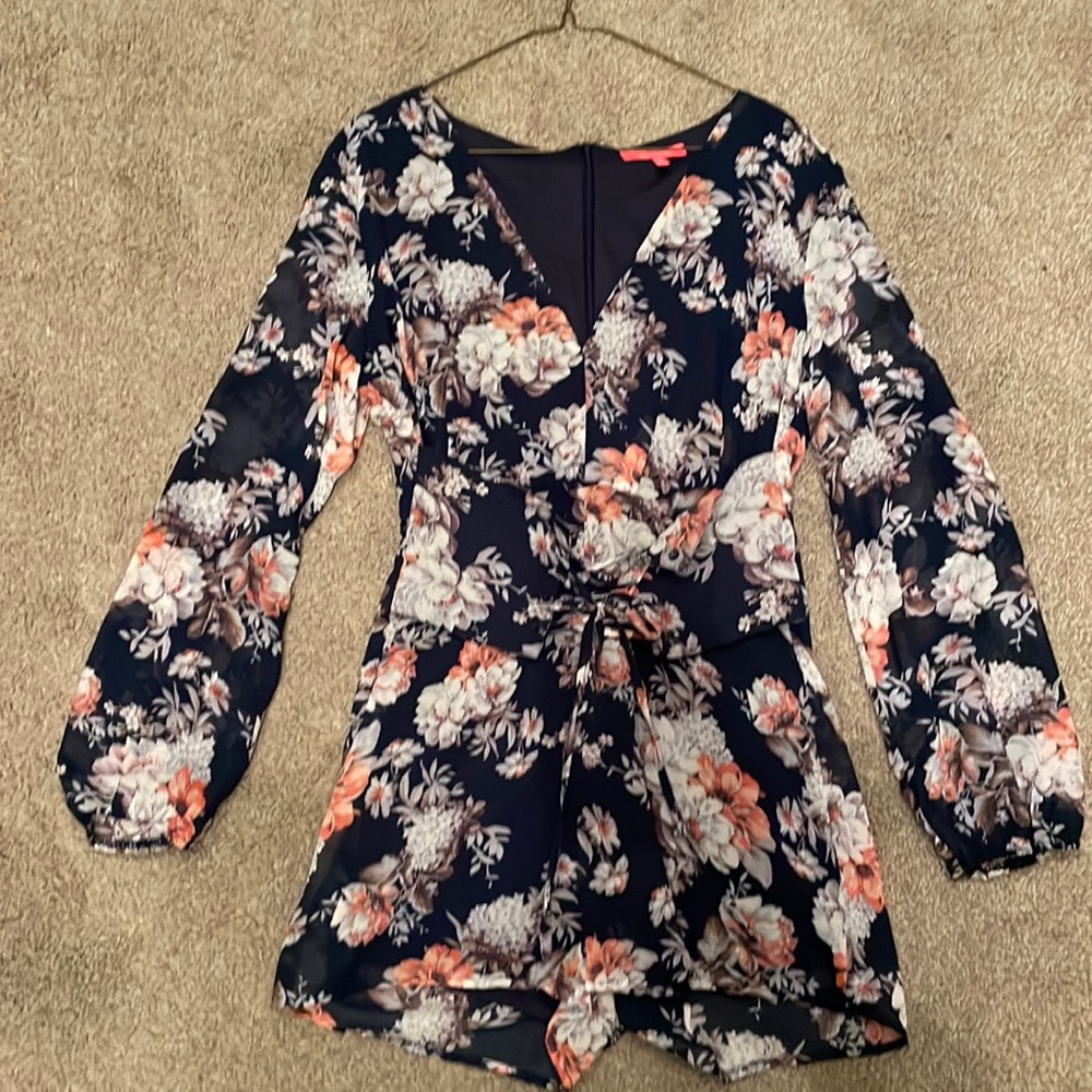 Floral Print Long Sleeve Snatched Waist Romper